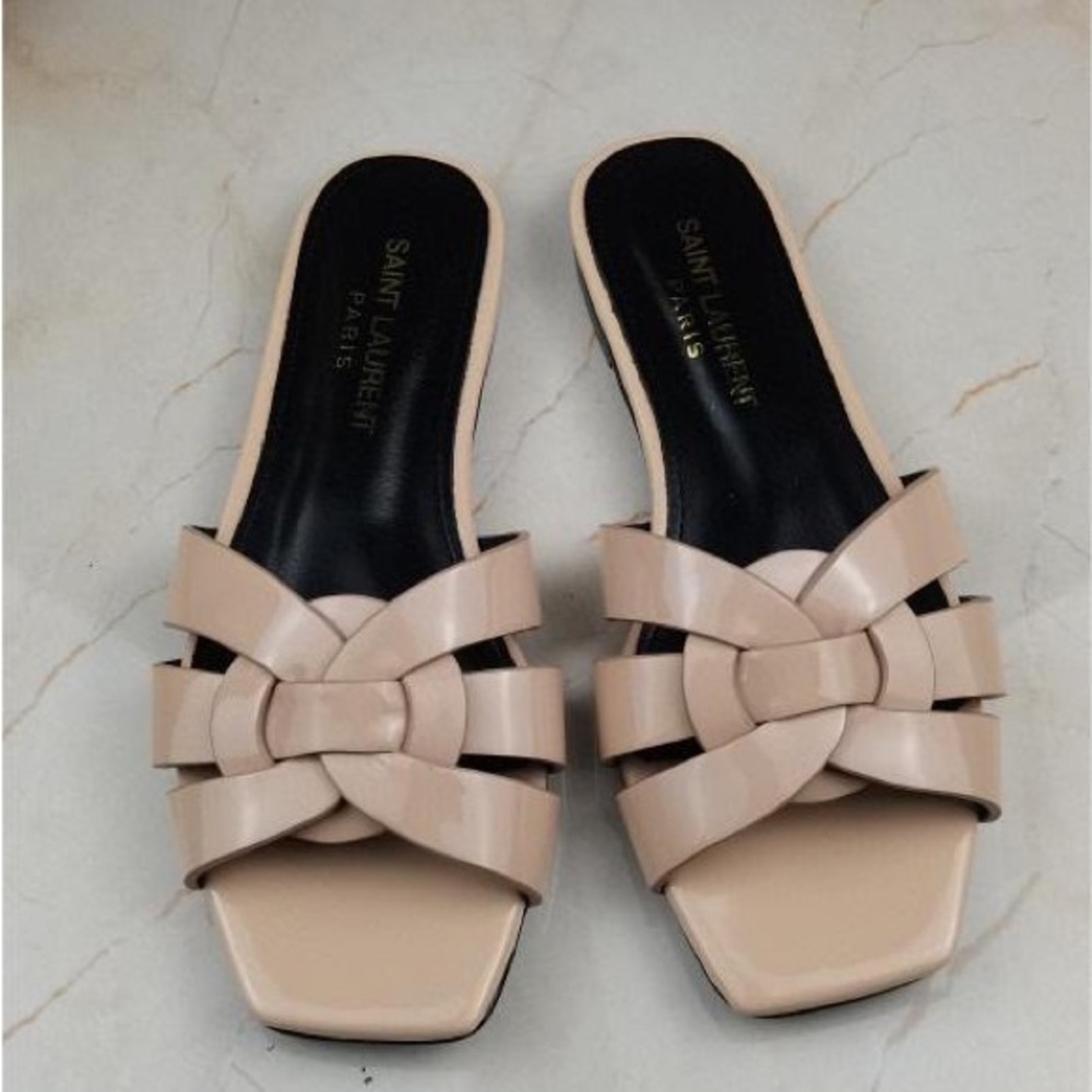 Yves Saint Laurent Women's Light Pink Sandals Size RU39